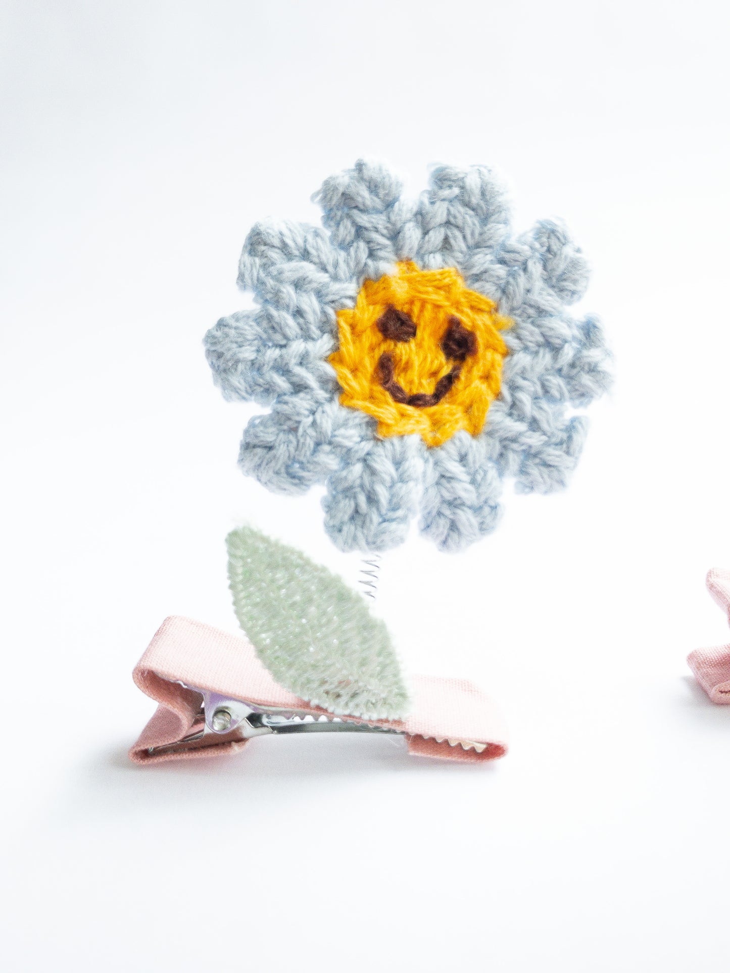 Springy Flower Hair Clips