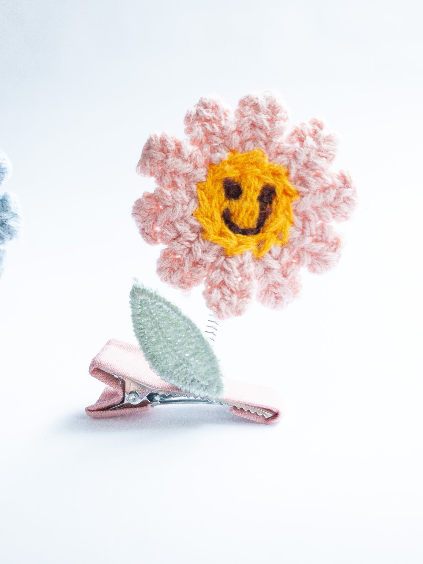 Springy Flower Hair Clips