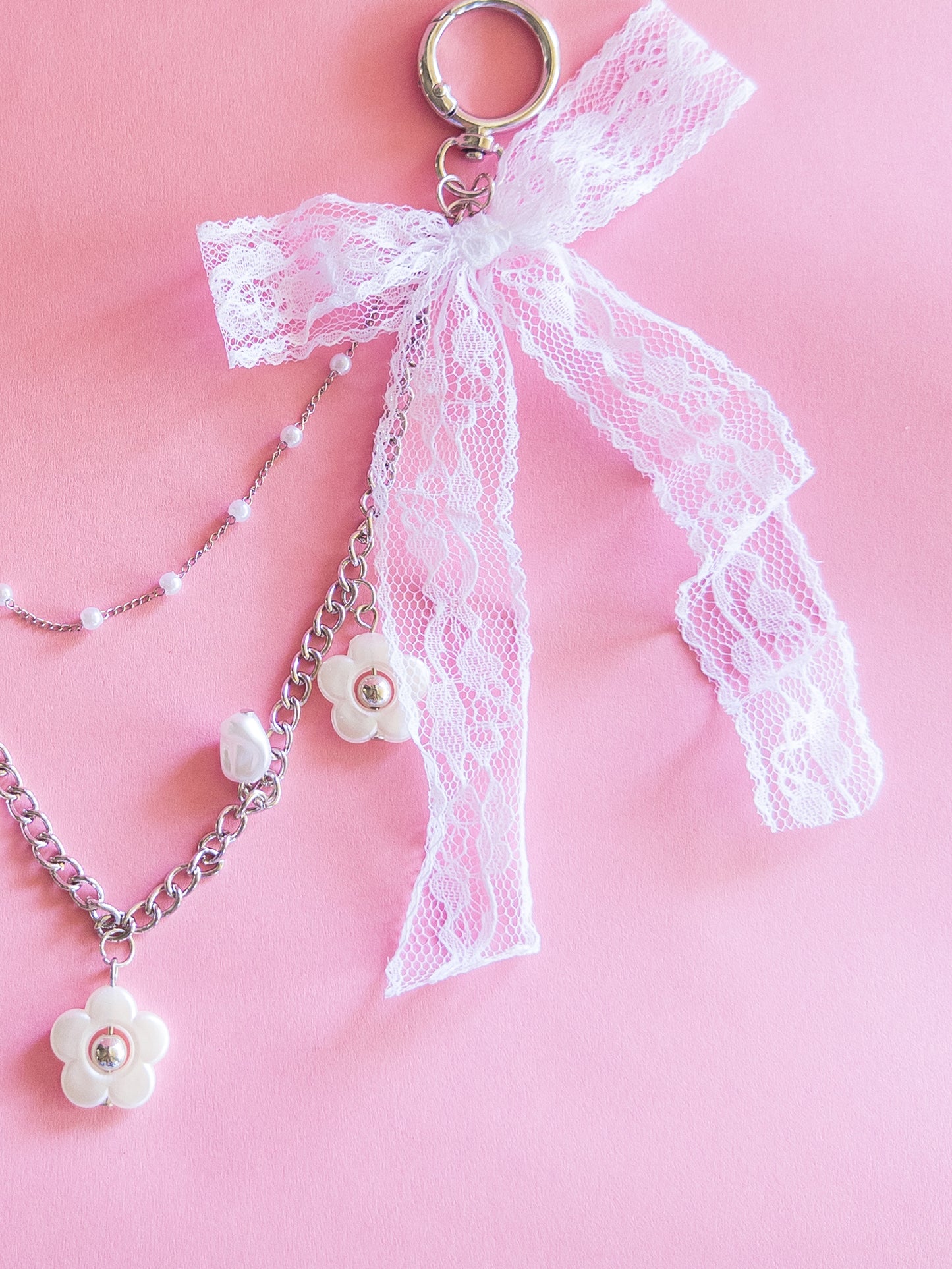 Lace Bow Pearly Flower Bag Chain