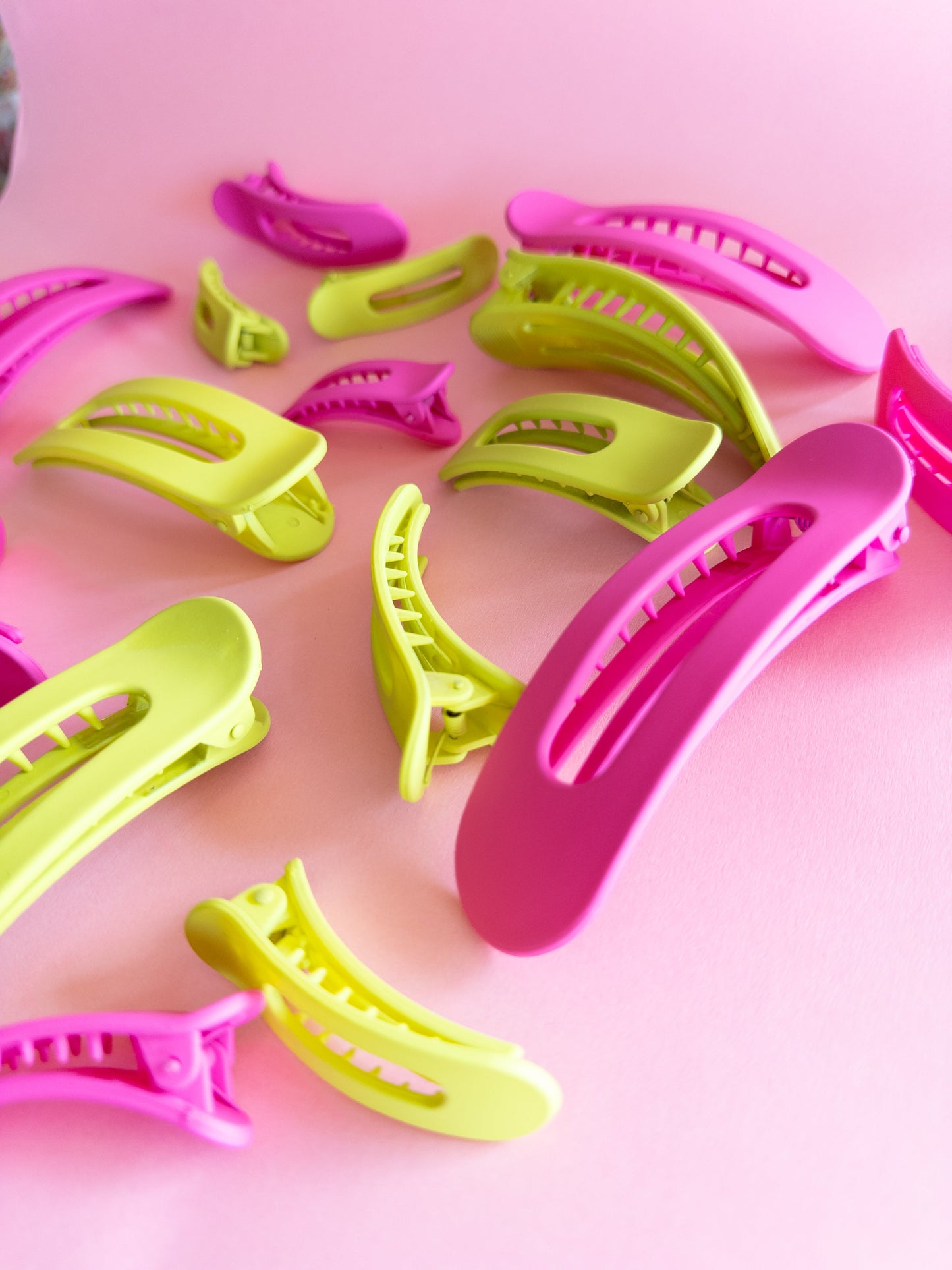 Neon Pink Flat Claw Clip Trio