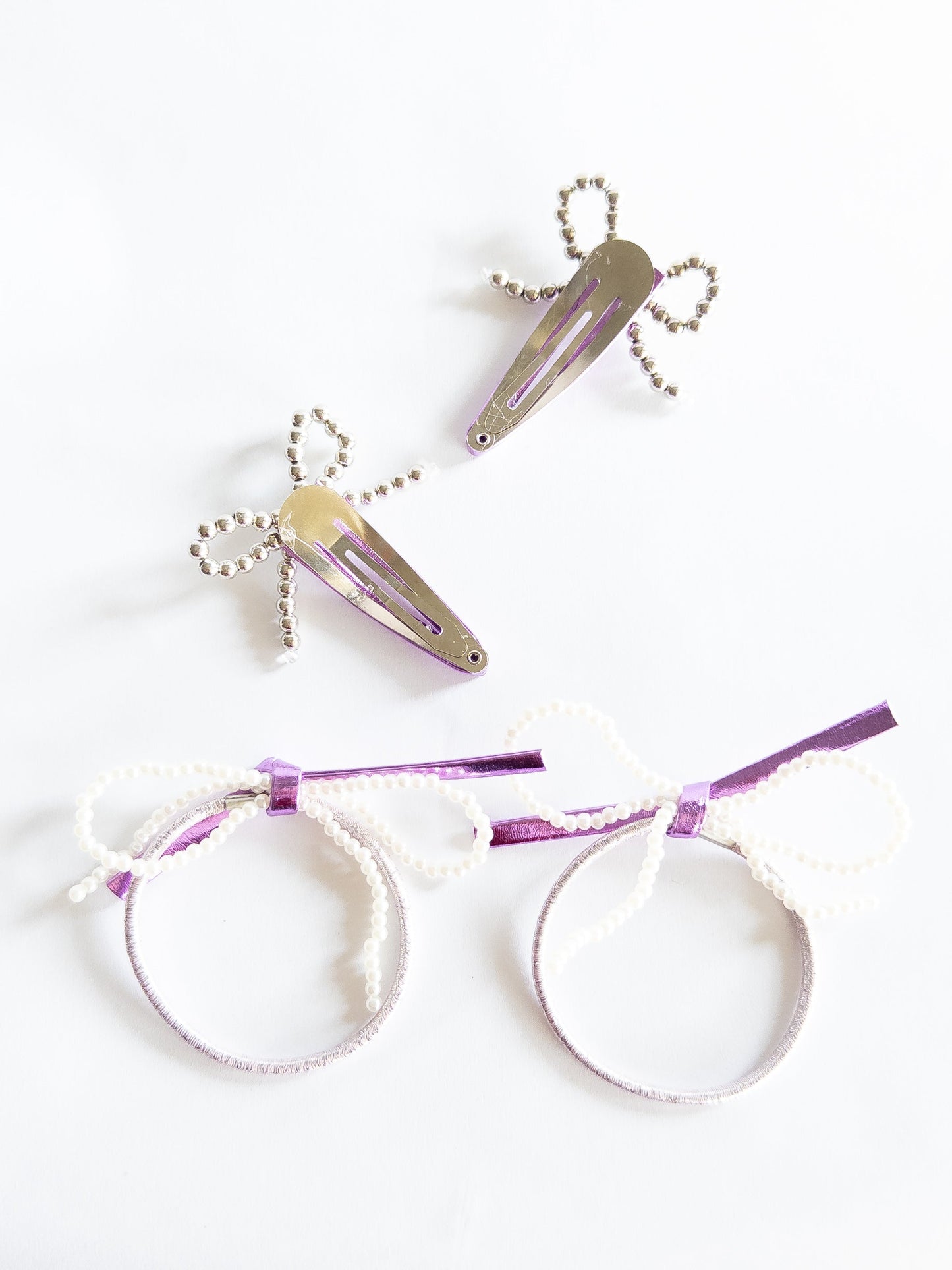 Metallic and Pearl Beaded Bow Hair Clip and Ties Set