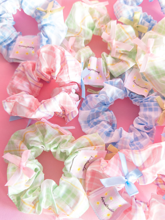 Picnic Plaid Scrunchies