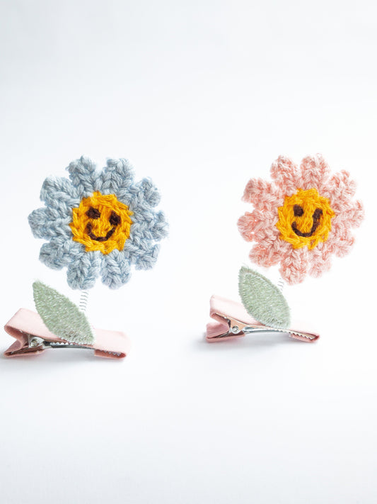Springy Flower Hair Clips
